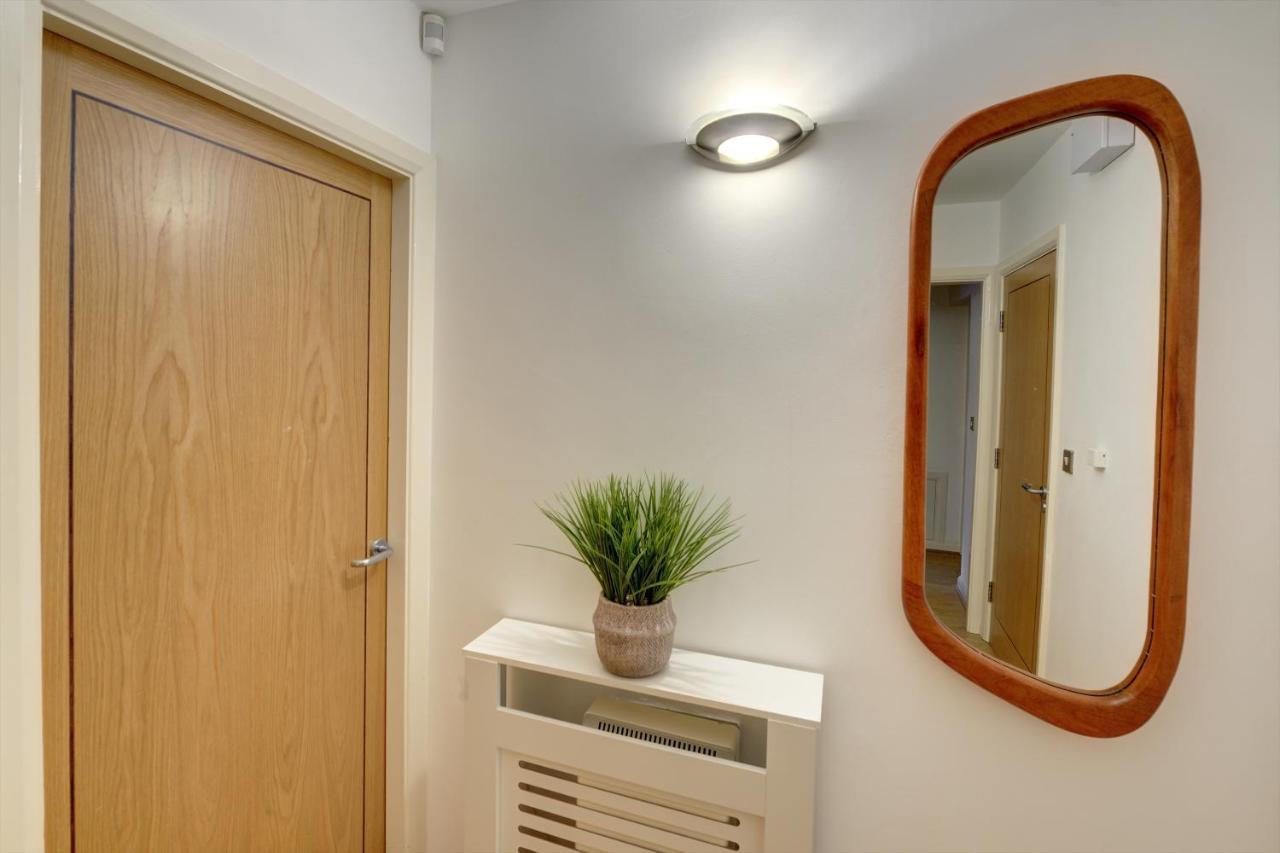 City Centre, 2 Bedroom, Secured Parking, 3 King Bed, Wifi Sleep 6 Guest Comfortable On Three King Size Beds, Jewellery Quarter , Birmingham City Centre , Allocated Secured Parking מראה חיצוני תמונה