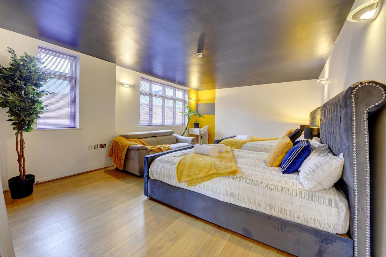 City Centre, 2 Bedroom, Secured Parking, 3 King Bed, Wifi Sleep 6 Guest Comfortable On Three King Size Beds, Jewellery Quarter , Birmingham City Centre , Allocated Secured Parking מראה חיצוני תמונה