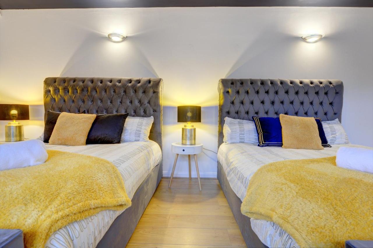 City Centre, 2 Bedroom, Secured Parking, 3 King Bed, Wifi Sleep 6 Guest Comfortable On Three King Size Beds, Jewellery Quarter , Birmingham City Centre , Allocated Secured Parking מראה חיצוני תמונה
