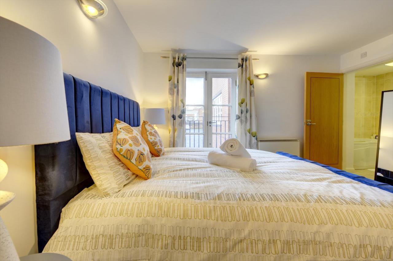 City Centre, 2 Bedroom, Secured Parking, 3 King Bed, Wifi Sleep 6 Guest Comfortable On Three King Size Beds, Jewellery Quarter , Birmingham City Centre , Allocated Secured Parking מראה חיצוני תמונה