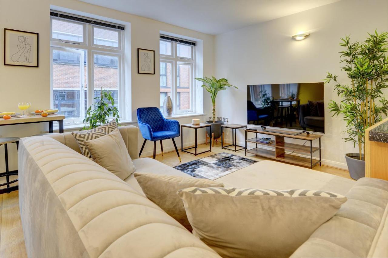 City Centre, 2 Bedroom, Secured Parking, 3 King Bed, Wifi Sleep 6 Guest Comfortable On Three King Size Beds, Jewellery Quarter , Birmingham City Centre , Allocated Secured Parking מראה חיצוני תמונה